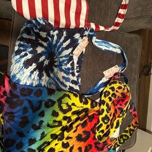 Brand New Tote Bag W/ Beach Towel